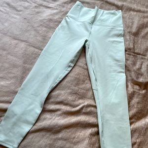 Fabletics Powerhold Leggings NWT